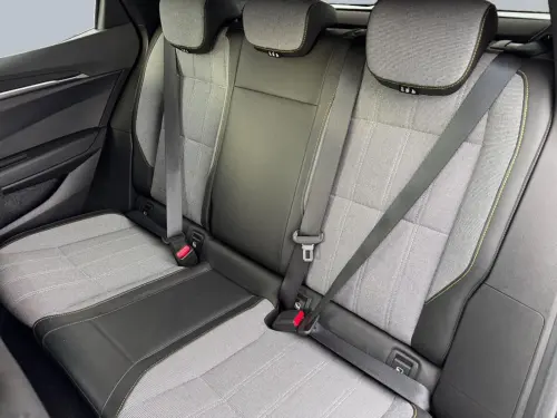 Renault Megane E-Tech Megane E-Tech 220 ch autonomie confort GSR2 Techno - Photo 15