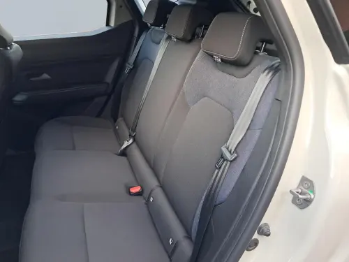 Dacia Duster Hybrid 140 Expression - Photo 15