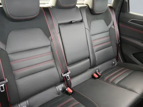 Renault Arkana E-Tech 145 - 21B R.S. Line - Photo 17