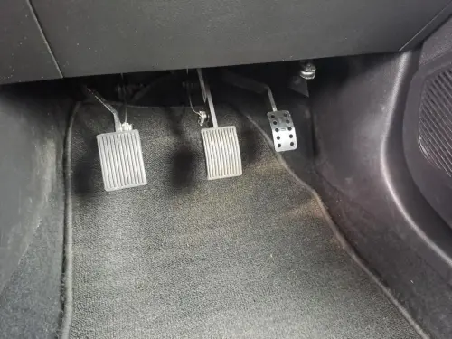 Renault Clio Clio Blue dCi 100 ch GSR2 Evolution - Photo 19