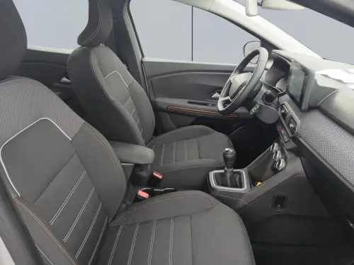 Dacia Sandero TCe 110 Stepway Expression + - Photo 16