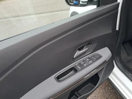 Dacia Sandero TCe 90 auto Stepway Extreme - Photo 10