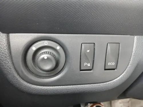 Dacia Sandero TCe 90 Stepway - Photo 27