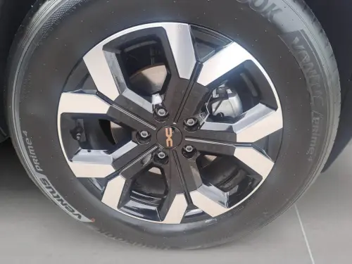 Dacia Duster Hybrid 140 Extreme - Photo 8