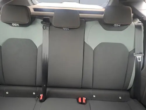 Dacia Duster Hybrid 140 Extreme - Photo 15