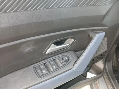 Dacia Duster Mild Hybrid 130 Journey - Photo 10