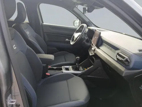 Dacia Duster Mild Hybrid 130 Journey - Photo 16