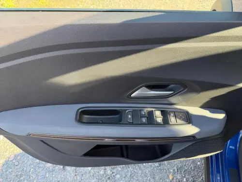 Dacia Sandero ECO-G 100 GSR2 Stepway Extreme + - Photo 10