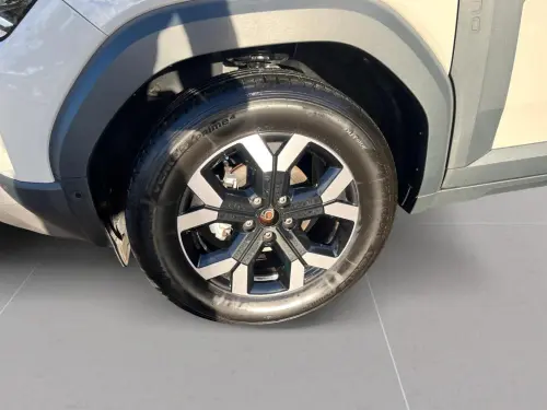 Dacia Duster Mild Hybrid 130 Extreme - Photo 8