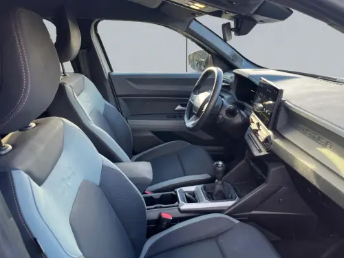 Dacia Duster Mild Hybrid 130 Extreme - Photo 16