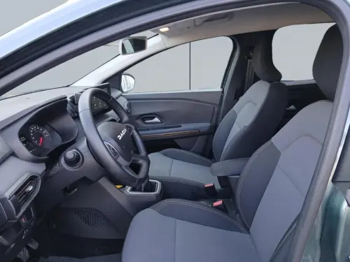 Dacia Jogger TCe 110 7 places GSR2 Extreme - Photo 9