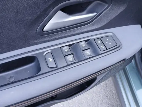 Dacia Jogger TCe 110 7 places GSR2 Extreme - Photo 10