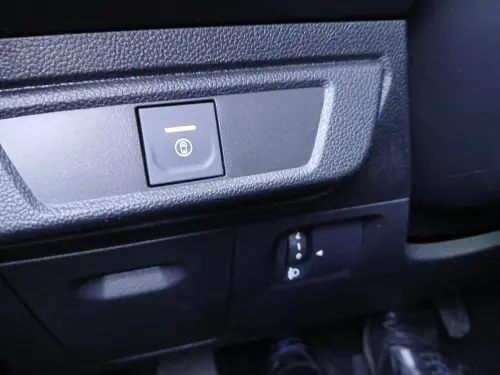 Dacia Jogger TCe 110 7 places GSR2 Extreme - Photo 31