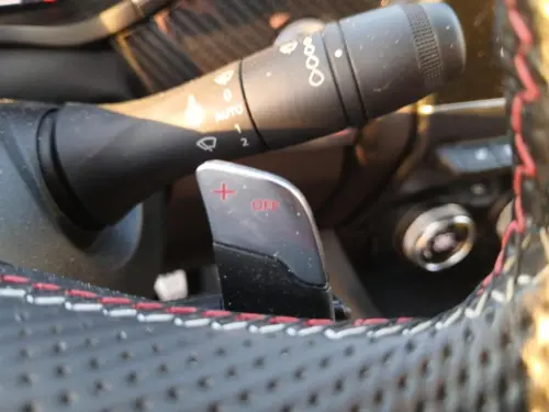 Renault Arkana mild hybrid 140 EDC FAP - 22 R.S. Line - Photo 24