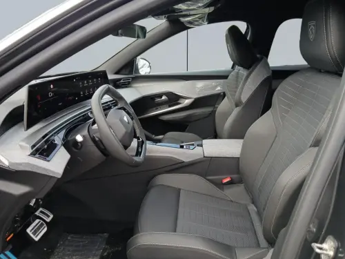 Peugeot 3008 Hybrid 145 e-DCS6 GT - Photo 9