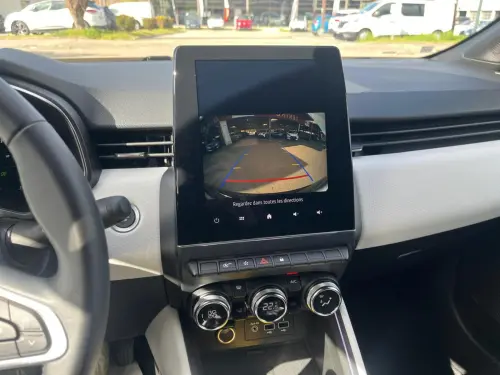 Renault Clio Clio TCe 140 Techno - Photo 19