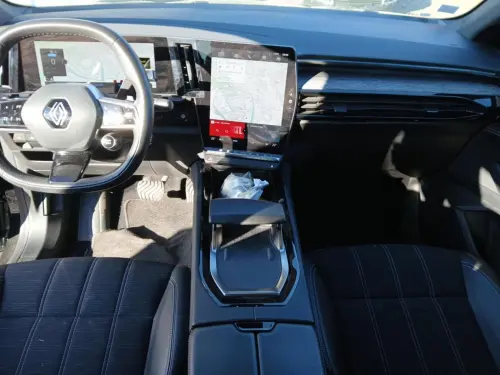 Renault Austral E-Tech hybrid 200 Techno - Photo 14