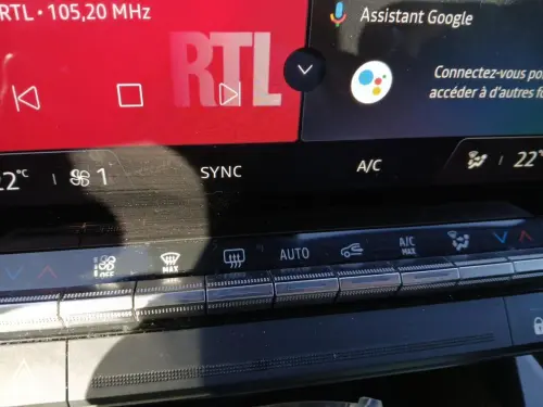 Renault Austral E-Tech hybrid 200 Techno - Photo 21