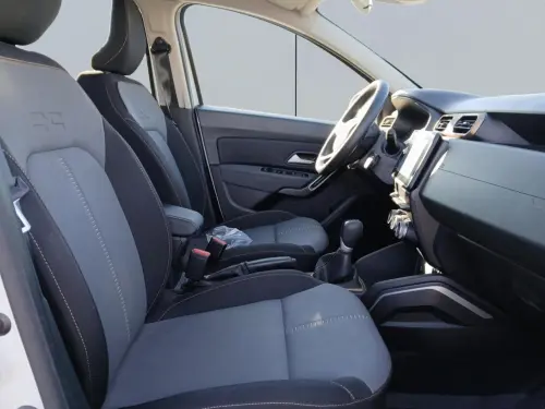 Dacia Duster TCe 150 4x2 EDC Extreme - Photo 16