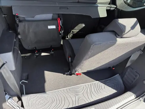 Dacia Jogger TCe 110 7 places GSR2 Extreme - Photo 18
