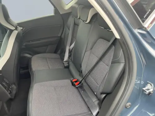 Renault Captur E-Tech 145 - 21 Intens - Photo 15