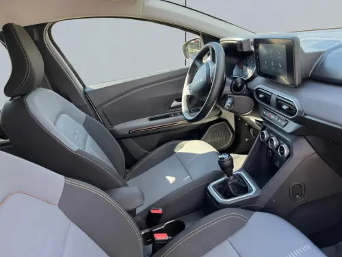 Dacia Sandero ECO-G 100 Stepway Extreme - Photo 16