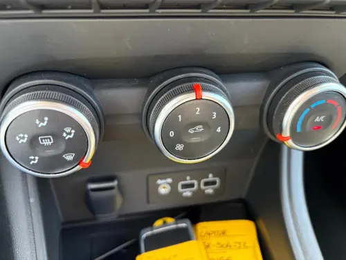 Renault Captur EVOLUTION TCE 90 - Photo 22