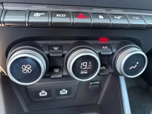 Dacia Duster ECO-G 100 4x2 Journey - Photo 22