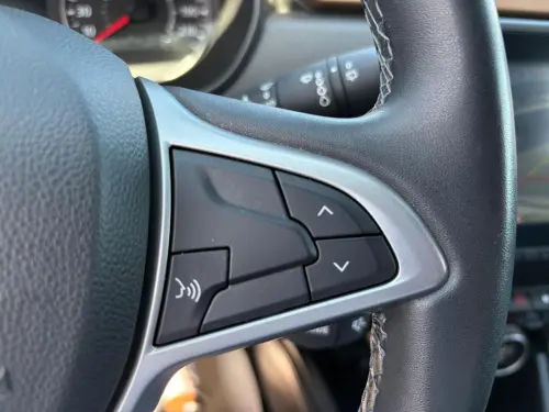 Dacia Duster ECO-G 100 4x2 Journey - Photo 32