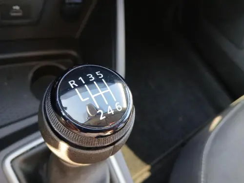 Dacia Duster ECO-G 100 4x2 Journey + - Photo 24