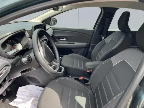 Dacia Sandero TCe 90 GSR2 Journey - Photo 9