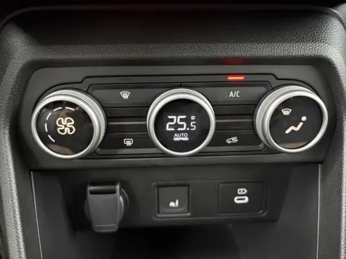 Dacia Jogger Hybrid 140 7 places GSR2 Extreme - Photo 22