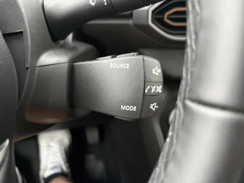 Dacia Jogger Hybrid 140 7 places GSR2 Extreme - Photo 32