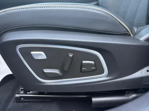 Renault Austral E-TECH Full Hybrid 200 -24 Iconic - Photo 21