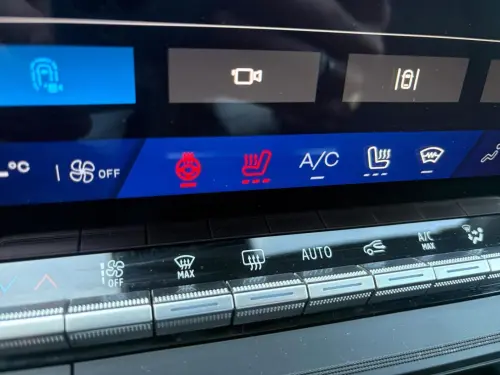 Renault Austral E-TECH Full Hybrid 200 -24 Iconic - Photo 24