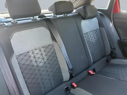 Volkswagen Taigo 1.0 TSI 110 DSG7 R-Line - Photo 17