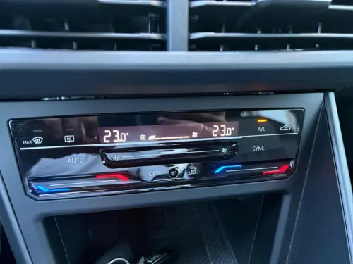 Volkswagen Taigo 1.0 TSI 110 DSG7 R-Line - Photo 21