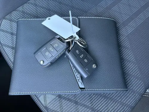 Volkswagen Taigo 1.0 TSI 110 DSG7 R-Line - Photo 25