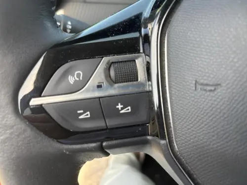 Peugeot 2008 BlueHDi 110 S&S BVM6 Style - Photo 25