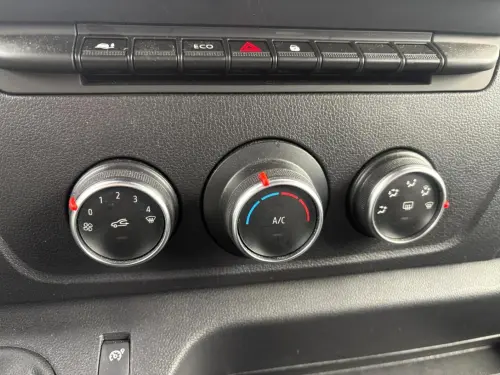 Renault Master MASTER FGN TRAC F3500 L3H3 BLUE DCI 135 CONFORT - Photo 27