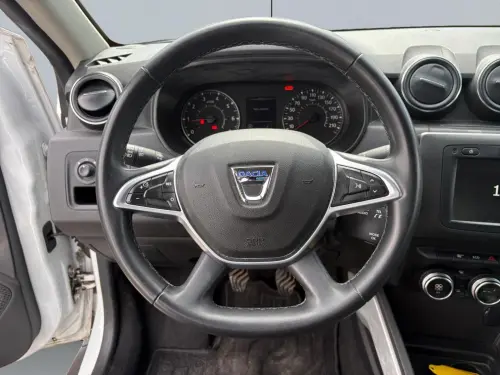 Dacia Duster TCe 130 FAP 4x2 Prestige - Photo 12