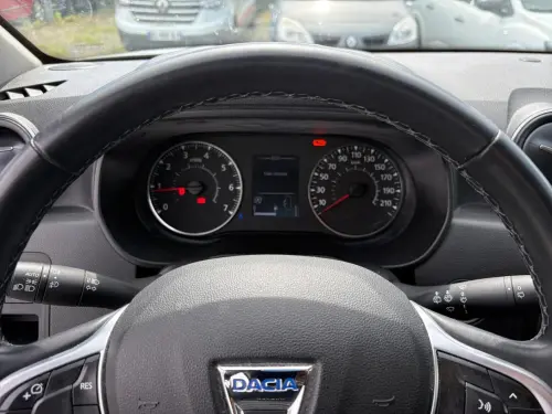 Dacia Duster TCe 130 FAP 4x2 Prestige - Photo 13