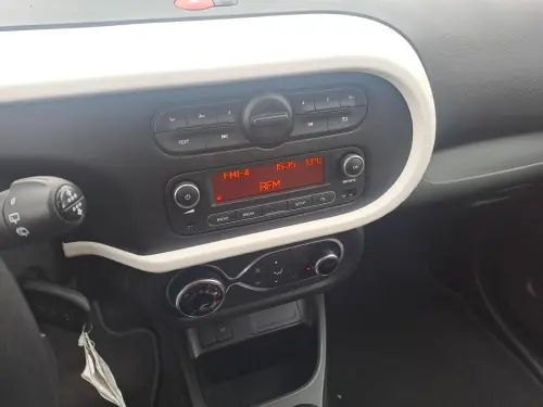 Renault Twingo E-Tech Twingo III E-Tech Authentic - Photo 15