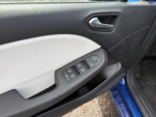 Renault Clio Clio E-Tech full hybrid 145 Techno - Photo 10