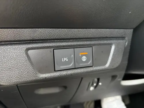 Dacia Sandero ECO-G 100 GSR2 Stepway Extreme - Photo 30