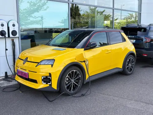 Renault Renault 5 Renault 5 E-Tech Electrique 120 ch autonomie urbaine Techno - Photo 0