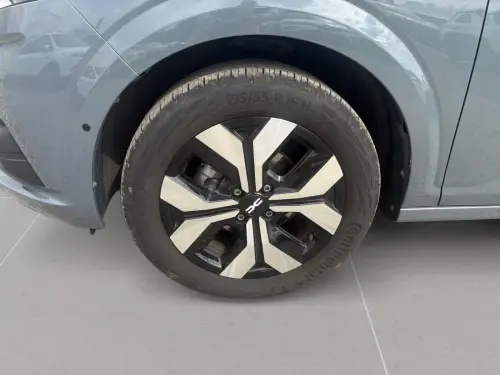 Dacia Sandero TCe 90 GSR2 Journey - Photo 8