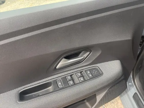 Dacia Sandero TCe 90 GSR2 Journey - Photo 10