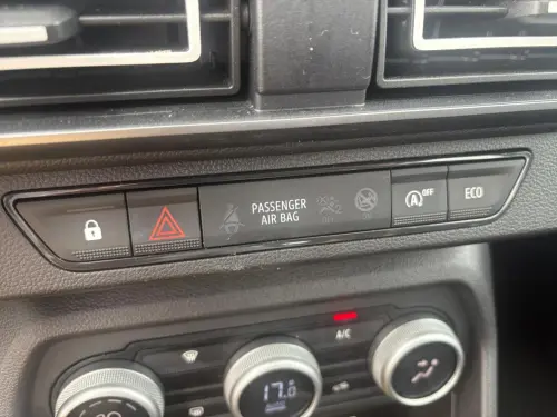 Dacia Sandero TCe 90 GSR2 Journey - Photo 33