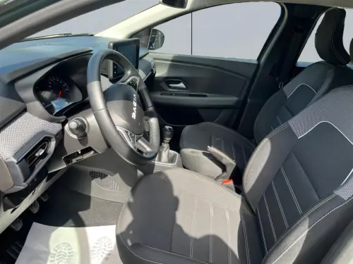 Dacia Sandero ECO-G 100 GSR2 Stepway Expression - Photo 9